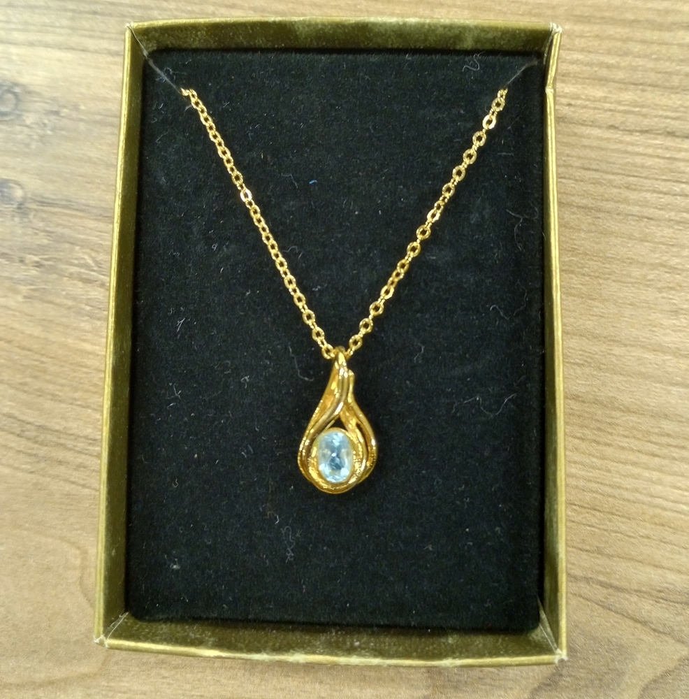 Van Doran Genuine Blue Topaz Gold Vintage Necklace